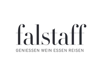 Jesacherhof: Gourmethotel in Österreich Logo von Falstaff mit den Worten Genießen Wein Essen Reisen